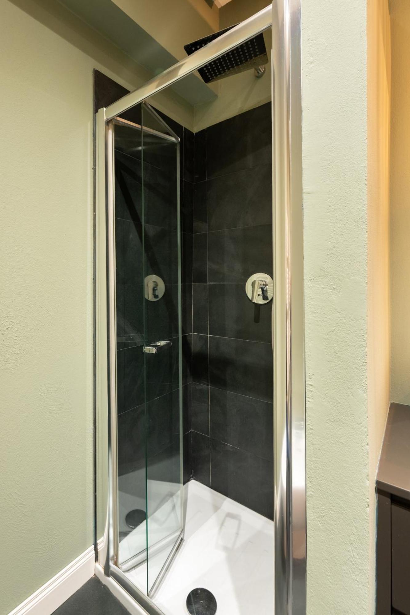 Tg - One Bedroom Luxury Apartment In The Fashion District Florencia Exterior foto